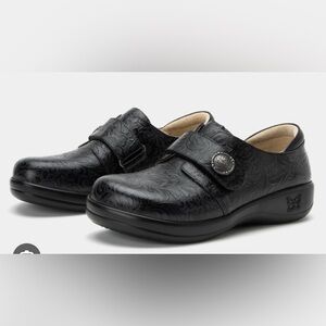 EUC Algeria by PG Lite Joleen Tar Tooled Shoes Sz 39 8.5 9